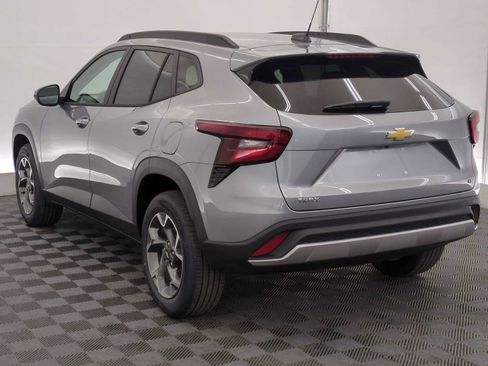 New 2026 Chevrolet Trax LT w/ Driver Confidence Package image 4