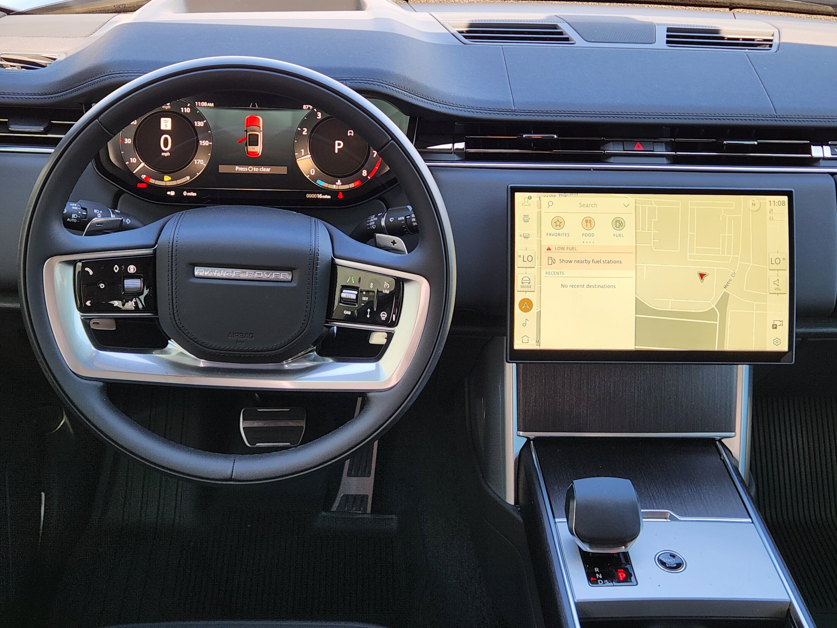 New 2026 Land Rover Range Rover Long Wheelbase SE AWD/4WD image 22