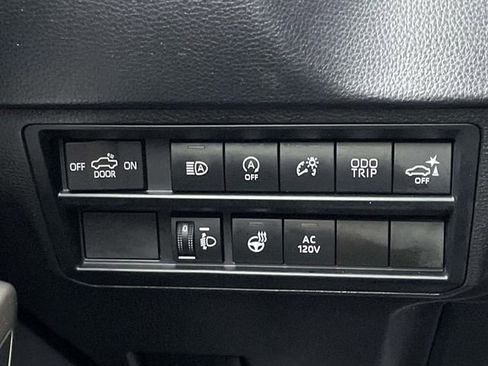 Used 2024 Toyota Tundra SR5 w/ SR5 Premium Package AWD/4WD image 17