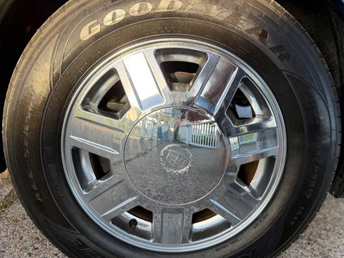 Used 2007 Cadillac DTS FWD image 26