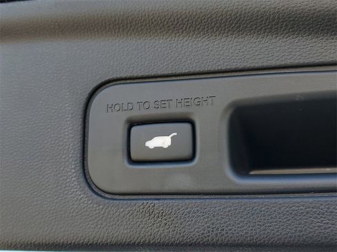 Certified 2023 Acura MDX SH-AWD w/ Technology Package image 11