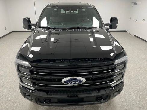Used 2025 Ford F350 Platinum w/ Tremor Off-Road Package AWD/4WD image 3
