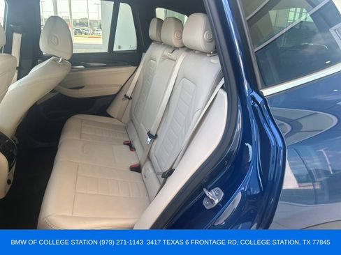 Used 2019 BMW X3 xDrive30i w/ Premium Package AWD/4WD image 5