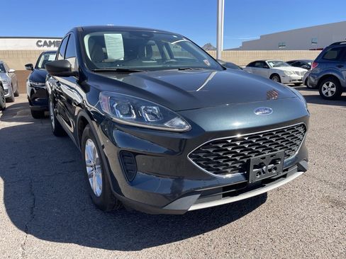 Used 2022 Ford Escape SE w/ Convenience Package image 2
