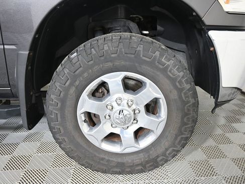 Used 2018 RAM 3500 Big Horn AWD/4WD image 12