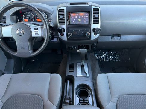 Used 2013 Nissan Xterra S AWD/4WD image 10