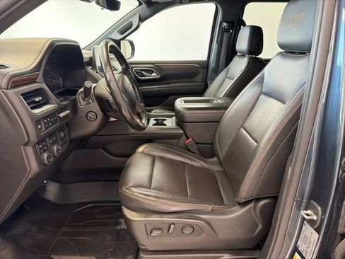 Used 2021 Chevrolet Suburban High Country AWD/4WD image 19