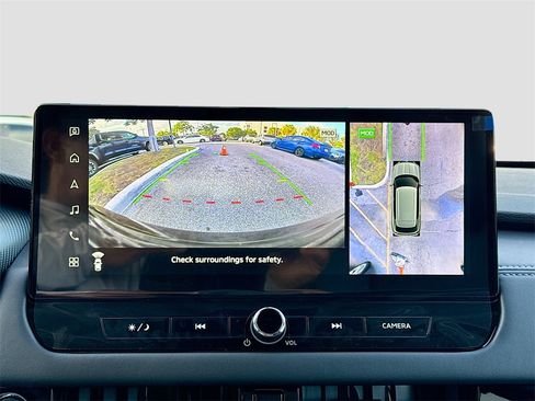 New 2025 Mitsubishi Outlander SE image 14