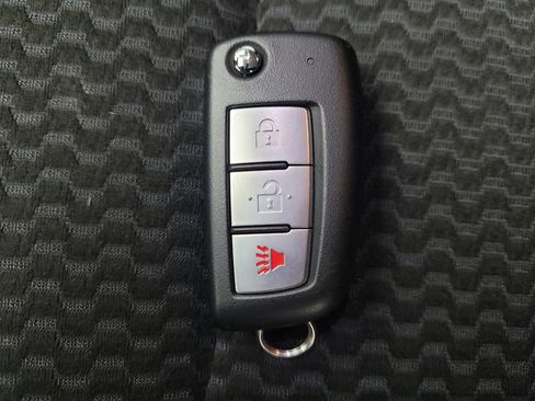 Used 2020 Nissan Rogue Sport S AWD/4WD image 32