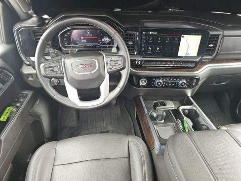 Used 2023 GMC Sierra 1500 SLT w/ SLT Premium Package image 34