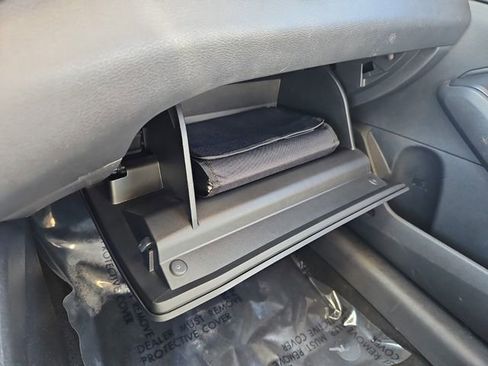 Used 2024 Nissan Altima 2.5 SV image 19