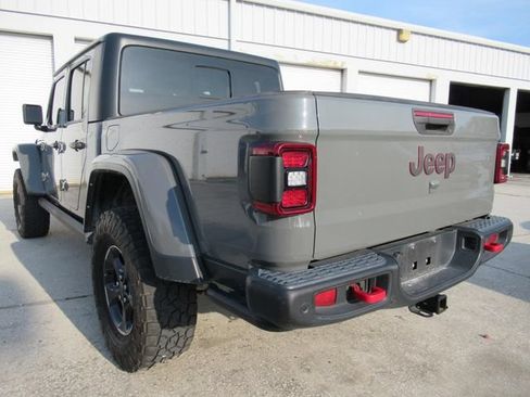 Used 2021 Jeep Gladiator Rubicon AWD/4WD image 3