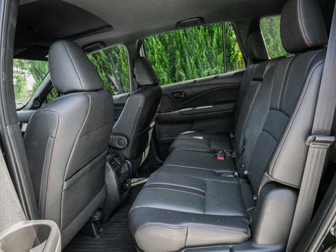 Used 2023 Honda Passport TrailSport image 30