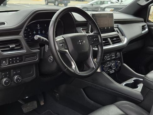 Used 2024 Chevrolet Tahoe Z71 w/ Luxury Package AWD/4WD image 30