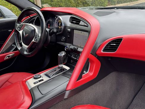 Used 2015 Chevrolet Corvette Stingray Coupe w/ 3LT Preferred Equipment Group image 18