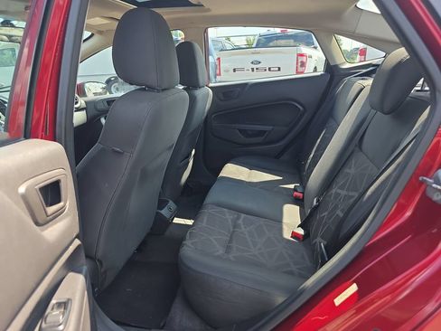 Used 2013 Ford Fiesta SE FWD image 16