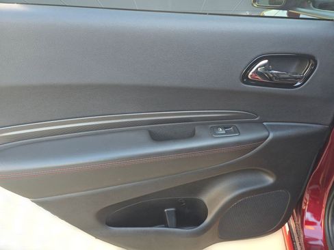 Used 2023 Dodge Durango GT image 27