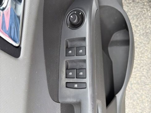 Used 2012 Chevrolet Sonic LT image 11