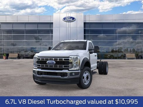 New 2026 Ford F550 4x4 Regular Cab Super Duty w/ XL Chrome Package image 2