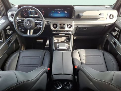 Used 2025 Mercedes-Benz G 550 image 19