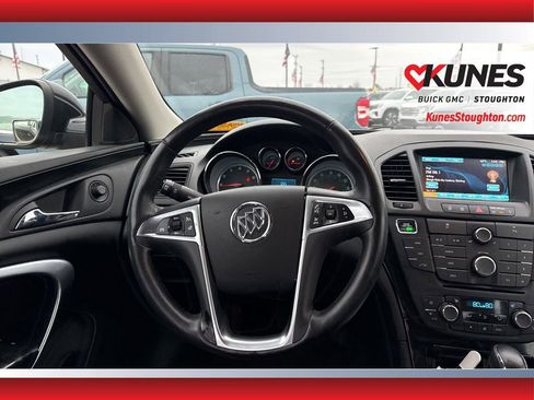 Used 2013 Buick Regal Premium image 34