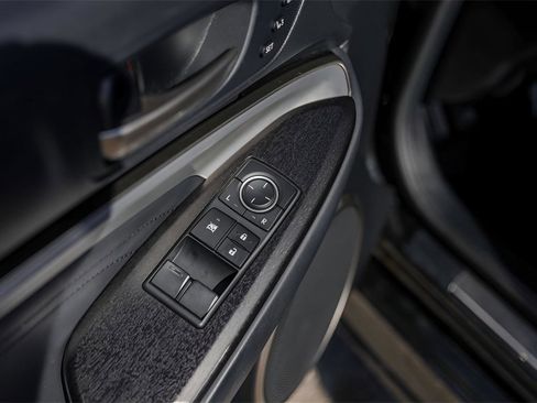 Used 2018 Lexus RC 350 image 23