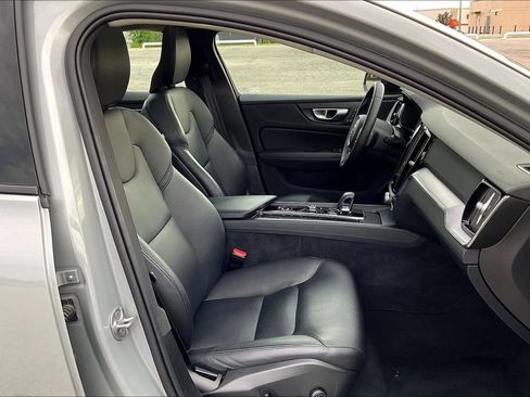 Used 2024 Volvo S60 B5 Core AWD/4WD image 15