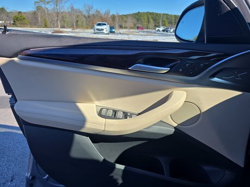 Used 2024 BMW X3 sDrive30i w/ Premium Package w/ZPA image 26