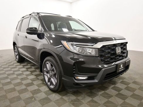Used 2023 Honda Passport EX-L image 10