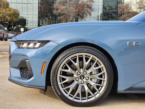 Used 2024 Ford Mustang GT Premium image 8