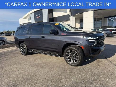 Used 2023 Chevrolet Suburban Z71 w/ Luxury Package AWD/4WD image 16