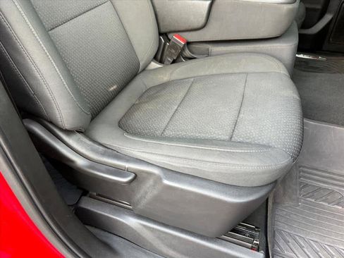 Used 2021 Chevrolet Silverado 1500 Custom Trail Boss w/ LPO, Dark Essentials Package image 7