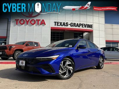 Used 2025 Hyundai Elantra Limited