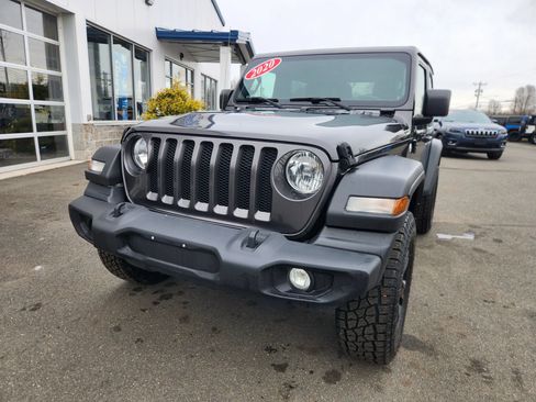 Used 2020 Jeep Wrangler Sport image 4