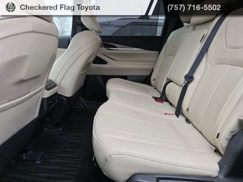 Used 2023 INFINITI QX60 Luxe w/ Performance Audio Package image 21