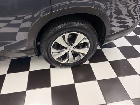 Used 2023 Subaru Ascent Premium w/ Convenience Package image 7