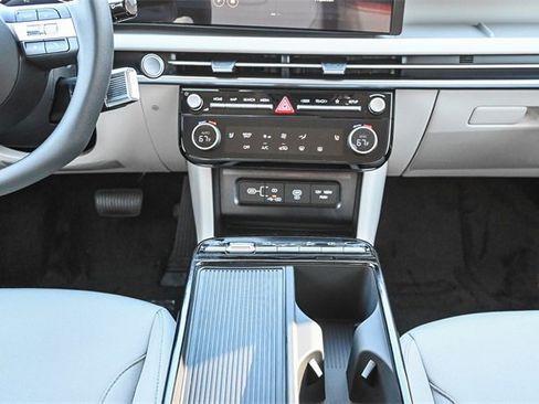 New 2026 Hyundai Tucson SEL image 16