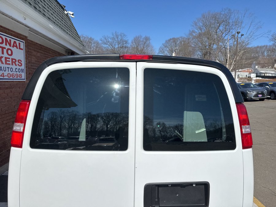 Used 2019 Chevrolet Express 2500 w/ Driver Convenience Package RWD image 9