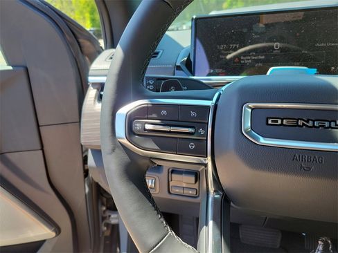New 2025 GMC Sierra EV Denali image 15
