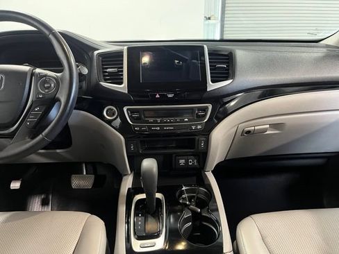 Used 2018 Honda Ridgeline RTL-E image 21