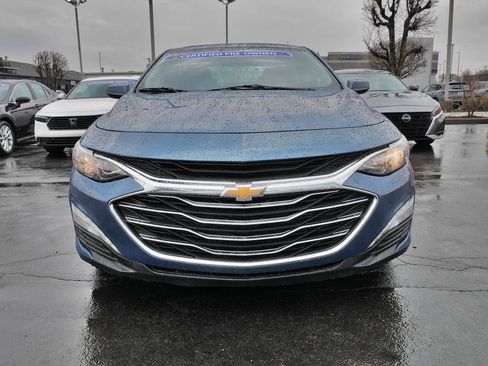 Used 2024 Chevrolet Malibu LT image 3