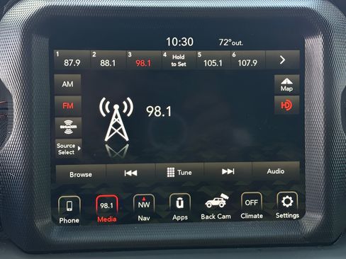 Used 2022 Jeep Wrangler Rubicon AWD/4WD image 24