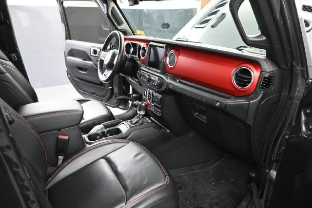 Used 2021 Jeep Wrangler Unlimited Rubicon AWD/4WD image 22
