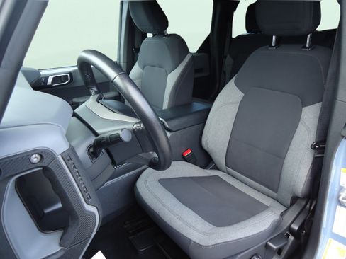 Used 2023 Ford Bronco Big Bend AWD/4WD image 24
