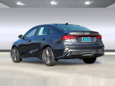 Used 2022 Kia Forte GT-Line w/ GT-Line Premium Package image 3