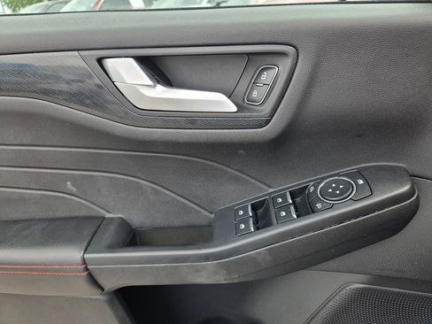 Used 2025 Ford Escape ST-Line FWD image 20