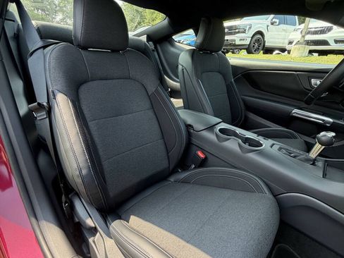 Used 2025 Ford Mustang GT RWD image 32