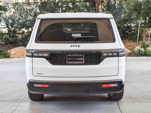 New 2026 Jeep Grand Wagoneer L Limited w/ Premium Group II image 5