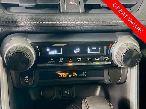 Used 2019 Toyota RAV4 LE w/ All Weather Liner Package image 15