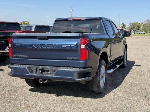 Used 2021 Chevrolet Silverado 1500 Custom AWD/4WD image 5